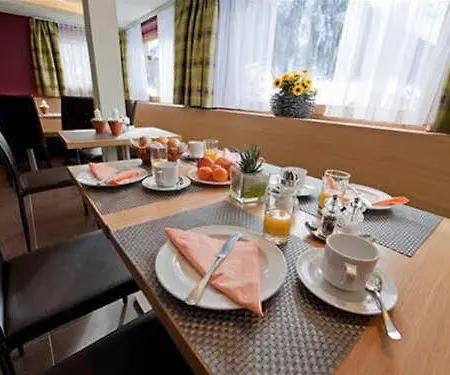 Hotel Apartment Bergsonne Samnaun